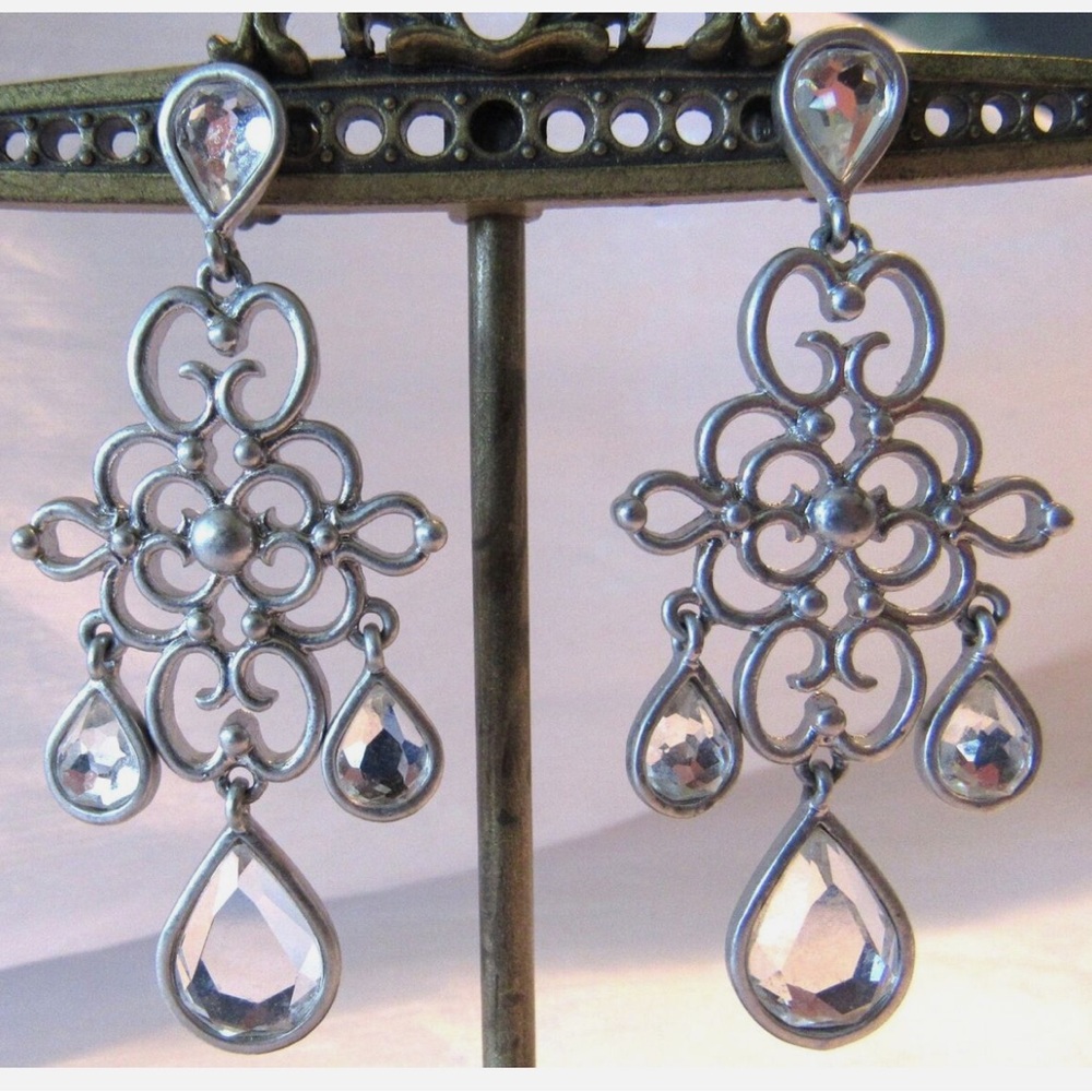 Lia Sophia Ethereal earrings
